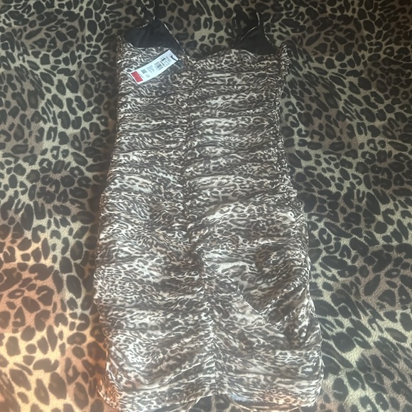 Leopard dress - Picture 2 of 3